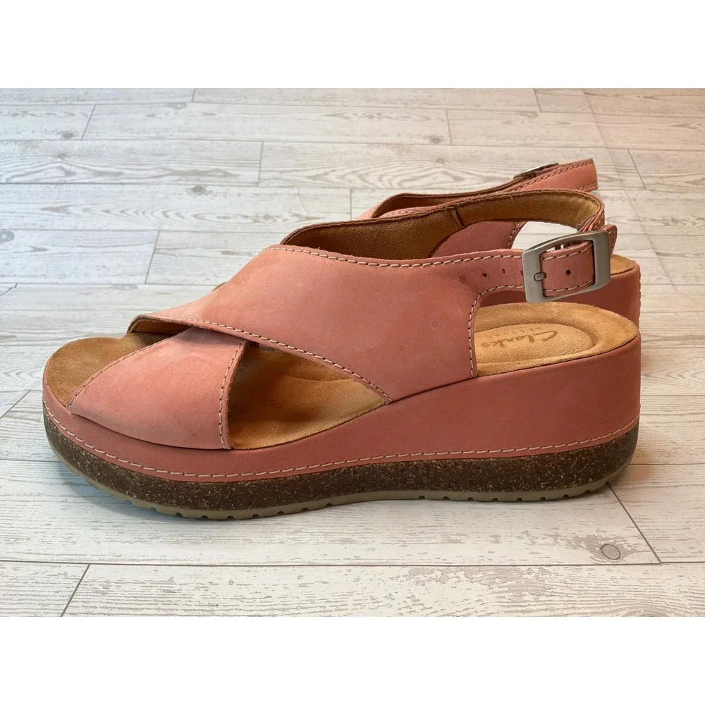 Clarks Artisan Platform Sandals Womens 8 Pink Leather Wedge Boho Granolagirl